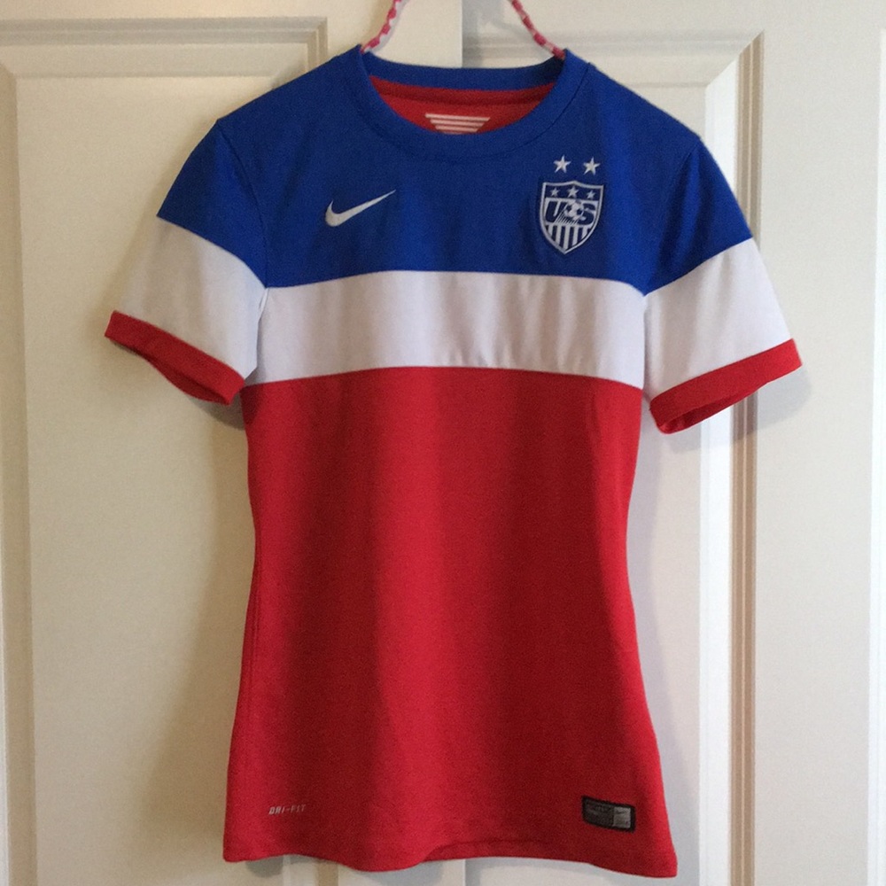 Nike Women’s US soccer jersey